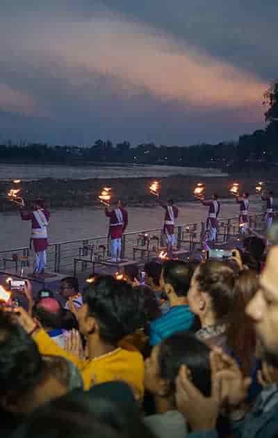 ganga-aarti-in-rishikesh-india